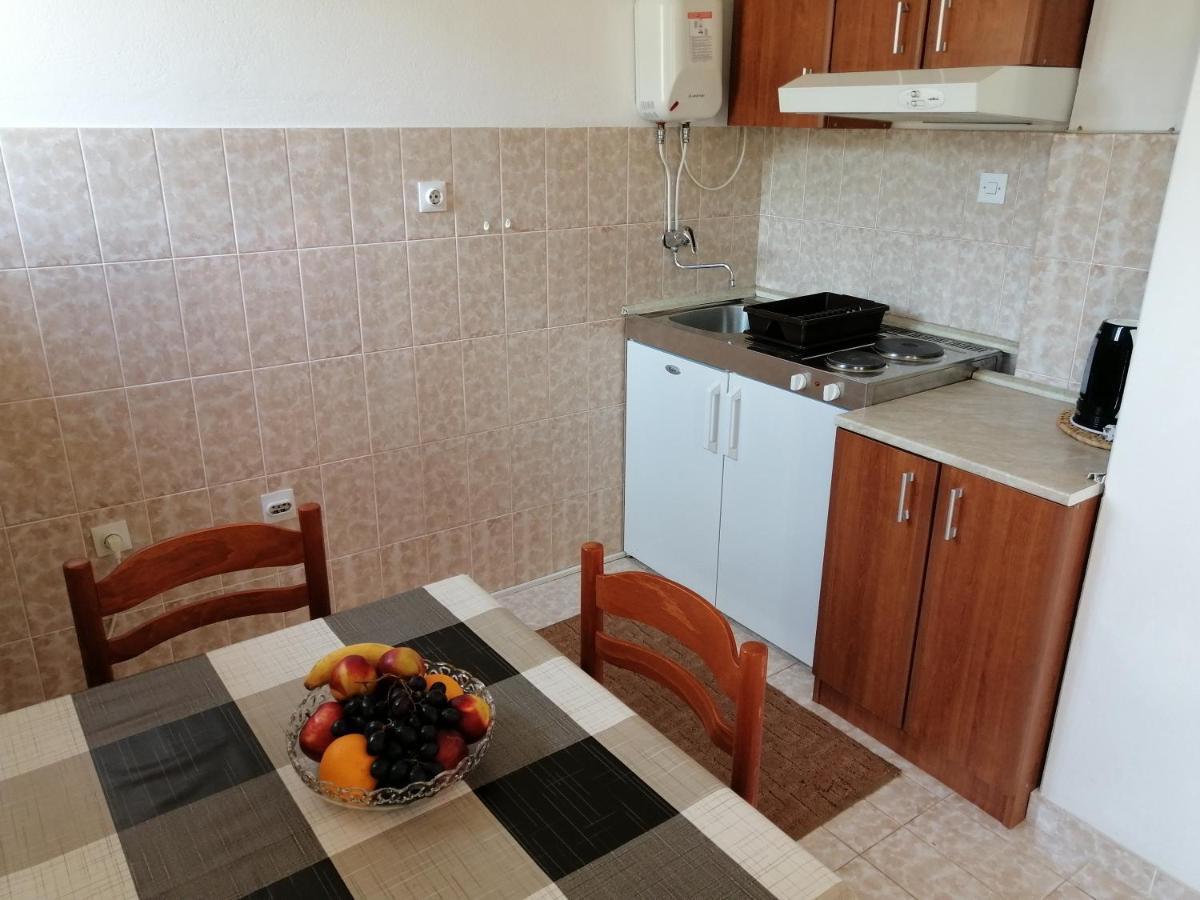 Lovely Apartment With Big Terrace In Budua Esterno foto