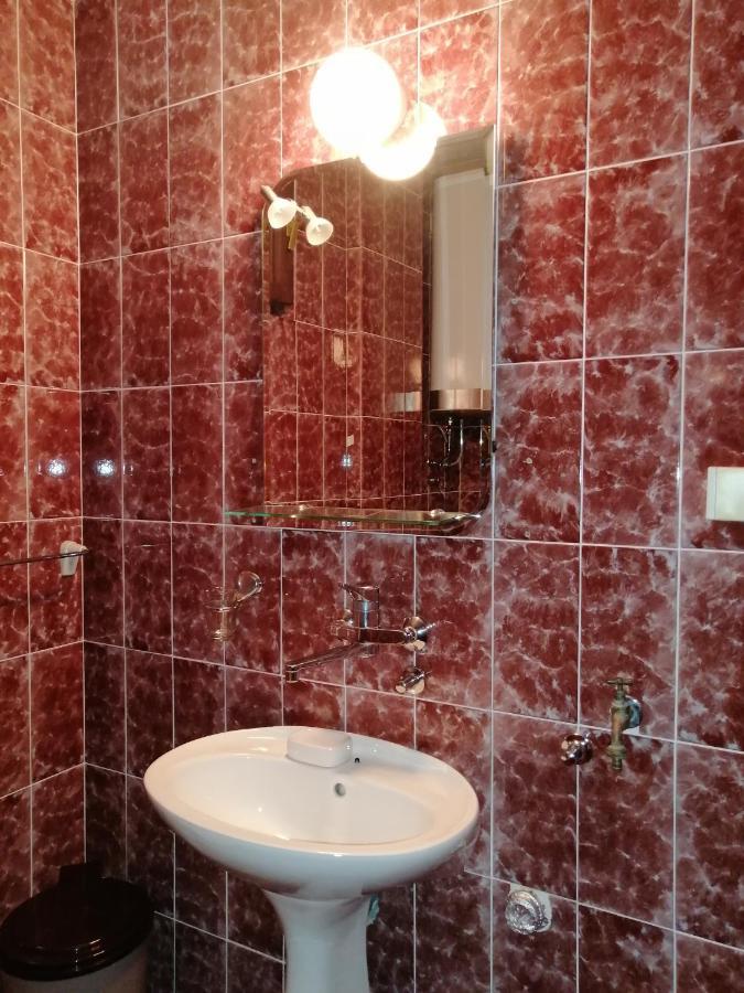 Lovely Apartment With Big Terrace In Budua Esterno foto