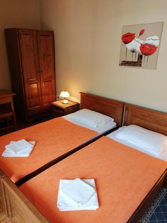 Lovely Apartment With Big Terrace In Budua Esterno foto