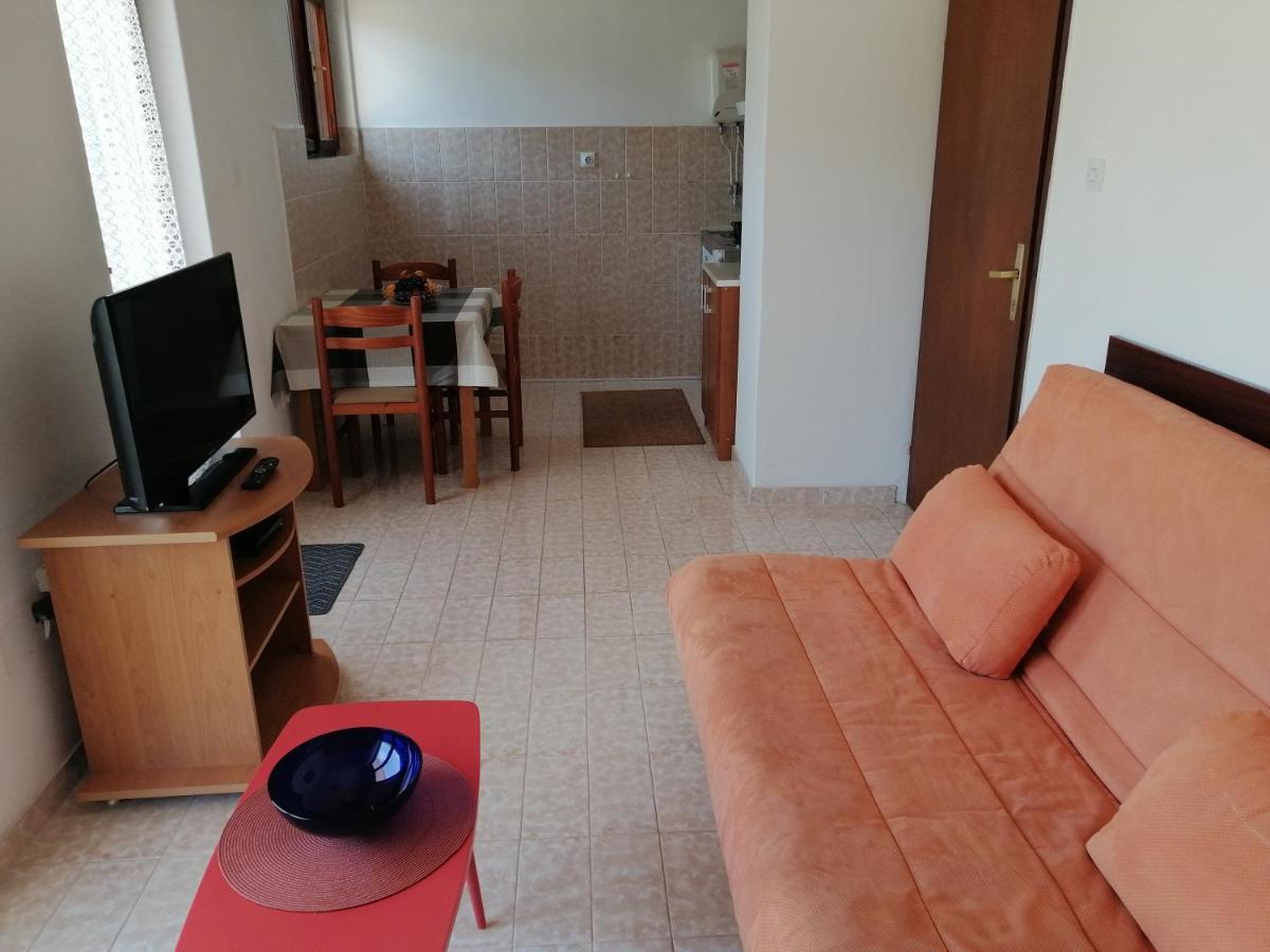 Lovely Apartment With Big Terrace In Budua Esterno foto
